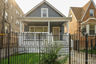 1916 Kimball Ave, Chicago IL  60647-3725 exterior