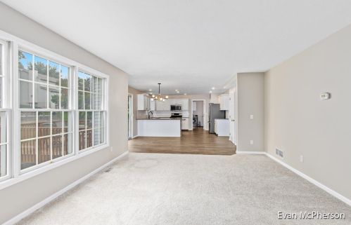 2114 Gettysburg Dr, Grand Rapids MI 49508-6560 exterior