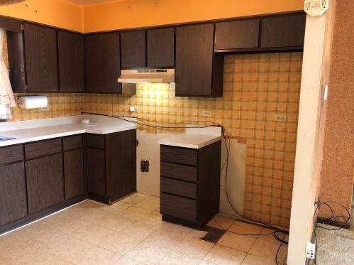 613 Vine St, Joliet IL 60435-4638 exterior