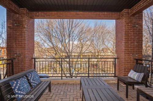 1955 Cortland St, Chicago IL 60622-8510 exterior