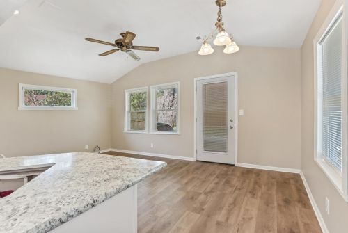 5509 Wonder Wood Dr, Bull Valley IL 60097-9001 exterior