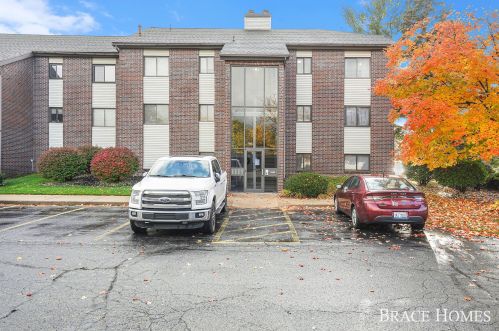 3280 Devonwood Dr, Grand Rapids, MI 49525-1345