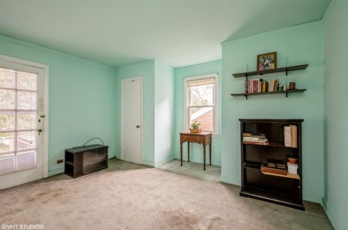 5227 Lamon Ave, Chicago IL 60630-1605 exterior