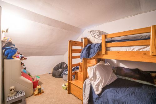 1632 94th St, Milwaukee WI  53214-4113 exterior