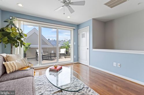 1016 4 St, Washington DC 20001-2516 exterior