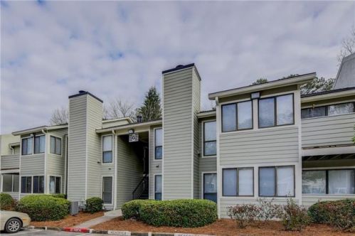 3433 Ivys Walk, Atlanta GA  30340-4042 exterior