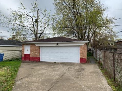 1061 108th Pl, Chicago IL  60643-3724 exterior