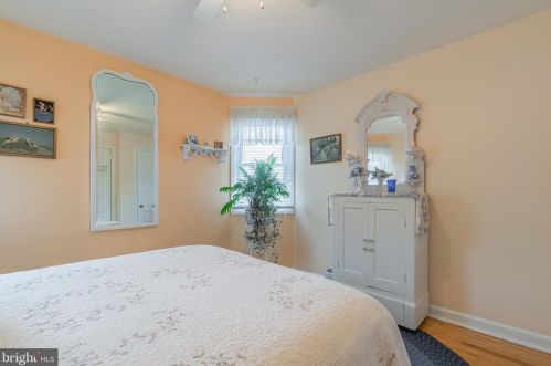 426 Front St, Media PA 19063-2710 exterior