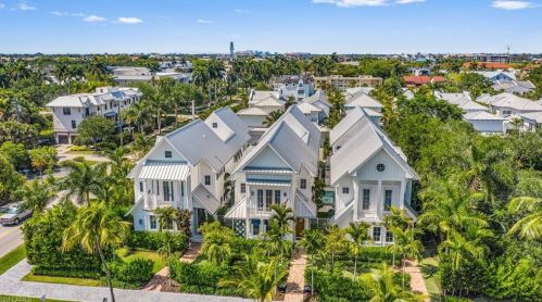 909 10 Ave, Naples FL 34117-0051 exterior