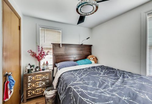 6438 Foster Ave, Chicago IL 60656-2248 exterior