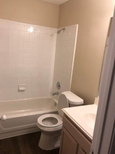 4908 Edenbourgh Ln, Austin TX  78754-5027 exterior