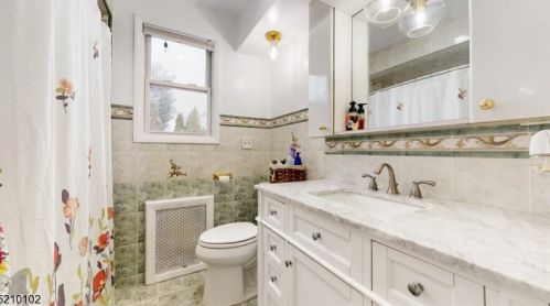 136 Mount Vernon St, Nutley NJ  07110-2568 exterior