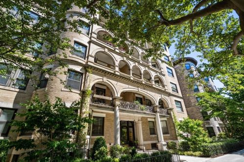 1080 Beacon St, Brookline MA  02446-3992 exterior