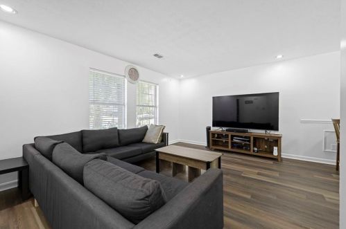 4671 Browns Mill Ferry Rd, Lithonia GA  30038-4532 exterior