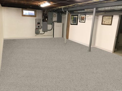 25 Henry St, Valley Stream NY 11580-1015 exterior