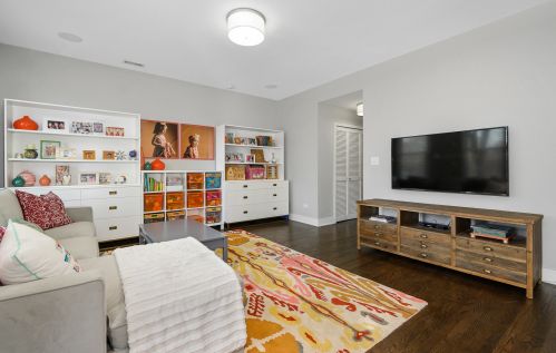 4030 Clark St, Chicago IL 60613-1302 exterior