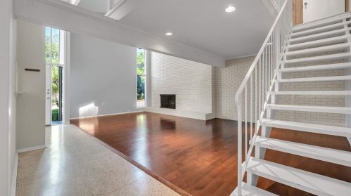 9831 Crest Meadow Dr, Dallas TX  75230-5330 exterior