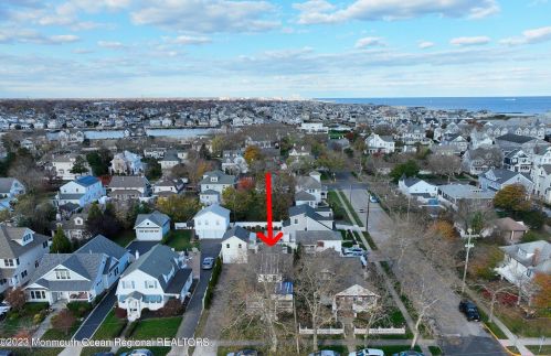 302 4 Ave, Belmar NJ 07719-2155 exterior