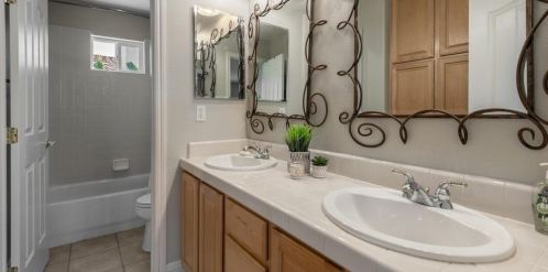 1413 Haddington Dr, Folsom CA 95630-5311 exterior