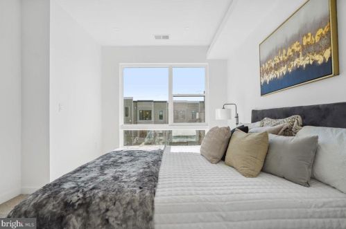 2523 Elvans Rd, Washington DC 20020-3505 exterior