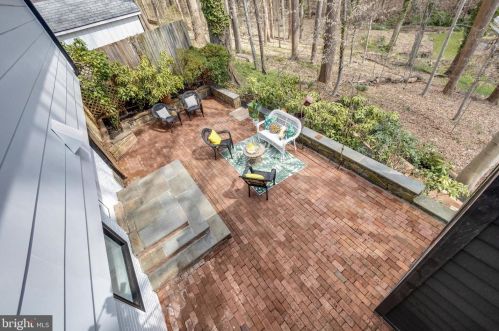 6107 Benalder Dr, Bethesda MD  20816-1007 exterior