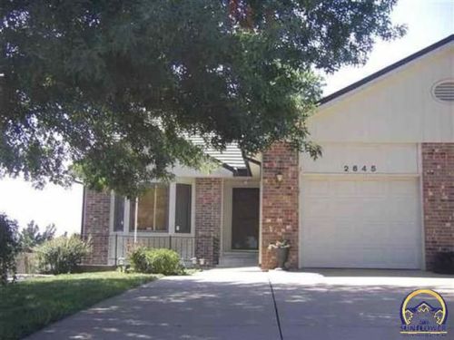 2645 Villa West Dr, Topeka, KS 66614-5439