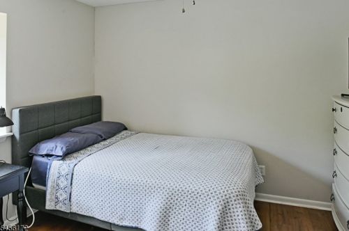 12 Oriole Ter, Fredon NJ 07860-1465 exterior