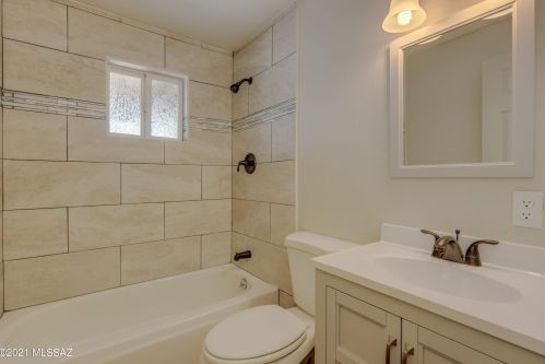 434 Montana St, Tucson AZ  85706-1244 exterior