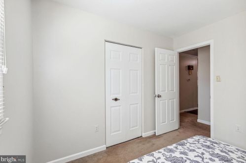 2012 Kings House Rd, Silver Spring MD 20905-4224 exterior