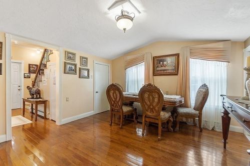 48 Trowbridge Circuit, Worcester MA 01603-2223 exterior