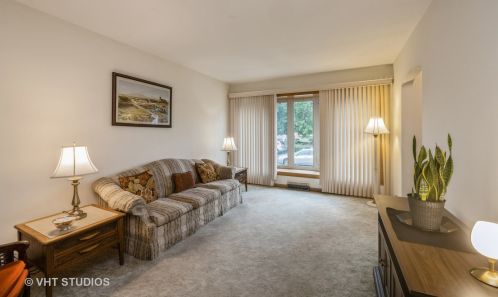 6544 64th St, Chicago, IL 60638-4914