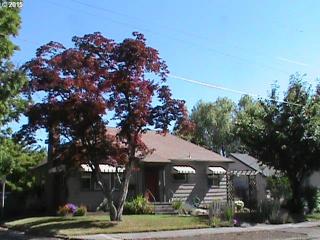 237 9th St, Mcminnville, OR 97128-4823