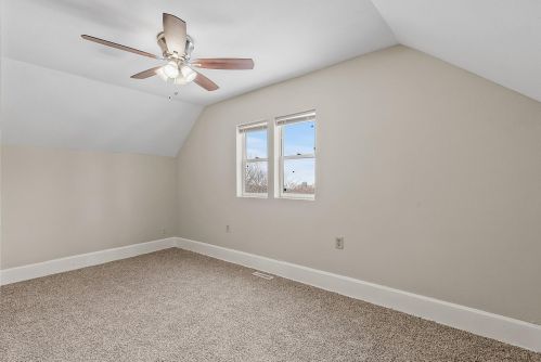 220 Belvidere St, Saint Paul MN 55107-3140 exterior