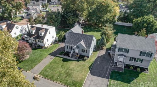 48 Coldevin Rd, Clark NJ  07066-1237 exterior