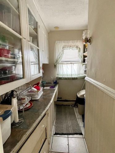 15 Julian St, Providence RI 02909-2715 exterior