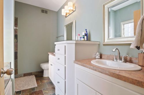 2479 Grey Eagle Cir, Saint Paul MN 55129-6221 exterior