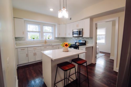 3558 Huron St, Chicago IL  60624-1347 exterior