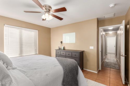 2213 65th Dr, Phoenix AZ  85035-3405 exterior