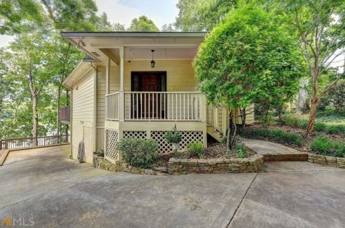 8388 Lake Dr, Lithonia GA  30039-5724 exterior