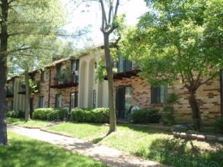 8977 Provo Ln, Saint Louis MO  63123-3036 exterior