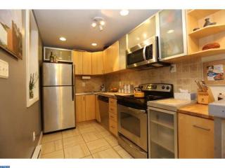 2045 Huntingdon St, Philadelphia PA  19125-1425 exterior