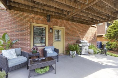 1257 Arkwright Pl, Atlanta GA 30317-0016 exterior