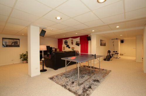 3907 Terry Ave, Bull Valley IL exterior