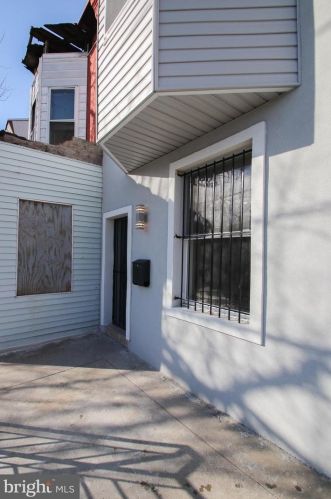 2718 28 St, Philadelphia PA 19132-2528 exterior