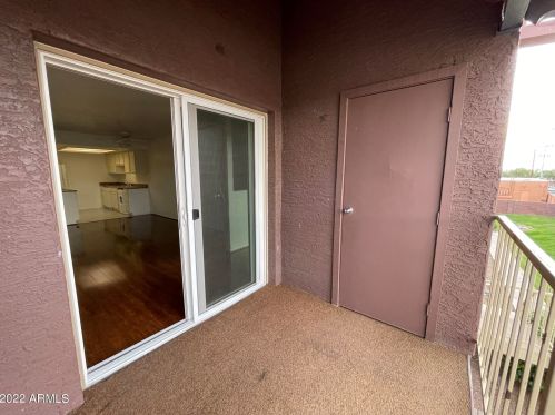 16602 25th St, Phoenix AZ  85032-2555 exterior