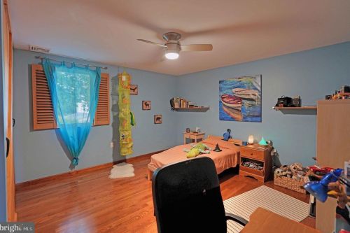 114 Chestnut St, Slatington PA 18080-1512 exterior