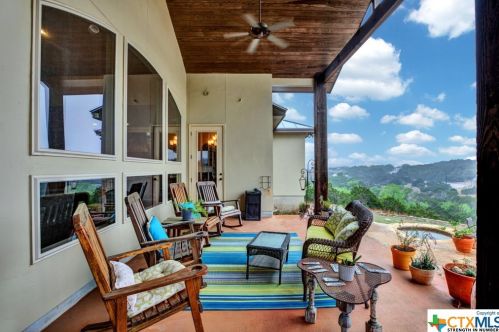 831 Mystic Breeze, Spring Branch TX 78070-5076 exterior