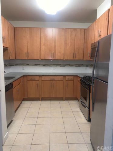 144 Tower Blvd, Piscataway NJ  08854-6674 exterior