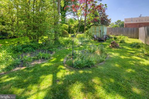 412 Delaware St, New Castle DE 19720-5045 exterior