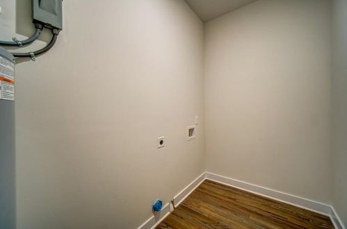 1381 Miller Reed Ave, Atlanta GA 30315 exterior